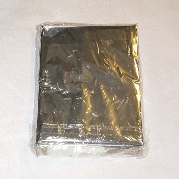 8ft x 5ft Emergency Shelter Tent - New - 20ft Cord - Camping/Hunting/Fishing - Picture 2 of 2